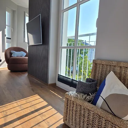 公寓 Moderne Traumwohnung Im Loft-stil Mit Ostseeblick